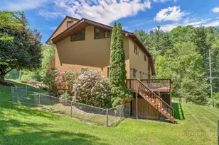 1065 Ravens Ridge Cir, Boone, NC 28607 - Photo 3