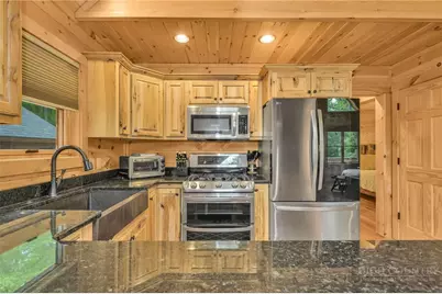 951 Woodland Shores, Jefferson, NC 28640 - Photo 11