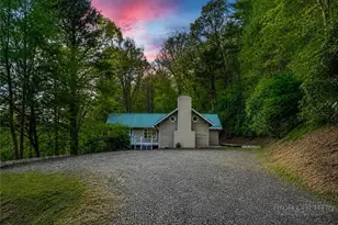 217 Holiday Hills Dr, Boone, NC 28607 - Photo 1