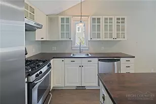 279 Green St, Blowing Rock, NC 28605 - Photo 13