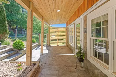 279 Green Street, Blowing Rock, NC 28605 - Photo 7