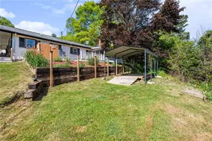 190 Benfield Rd, Crossnore, NC 28616 - Photo 47