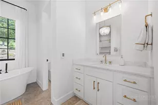 203 N Lndg Dr, Jefferson, NC 28640 - Photo 19
