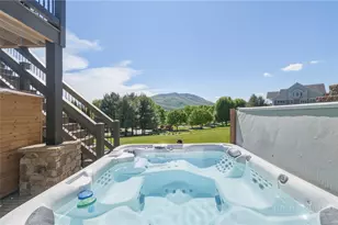 203 N Lndg Dr, Jefferson, NC 28640 - Photo 31