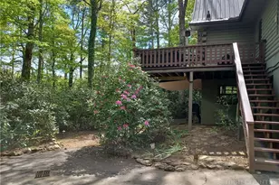100 Tulip Ln, Newland, NC 28657 - Photo 7