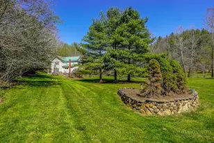 8652 Nc Hwy 16, Grassy Creek, NC 29631 - Photo 23