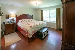 182 Henley Ln, Linville, NC 28646 - Photo 15