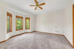 140 Manor View Ln, Blowing Rock, NC 28605 - Photo 13