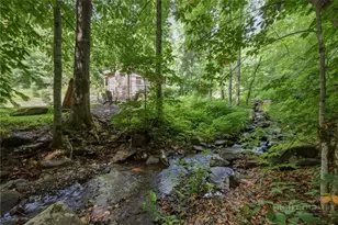 635/634 Little Horse Creek Rd, Newland, NC 28657 - Photo 9