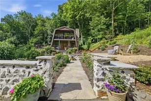 635/634 Little Horse Creek Rd, Newland, NC 28657 - Photo 1