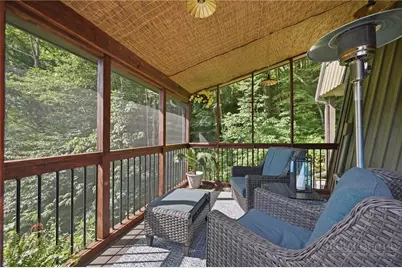 635/634 Little Horse Creek Road, Newland, NC 28657 - Photo 17