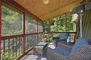 635/634 Little Horse Creek Rd, Newland, NC 28657 - Photo 17