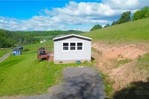 2070 Cranberry Springs Rd, Fleetwood, NC 28626 - Photo 5