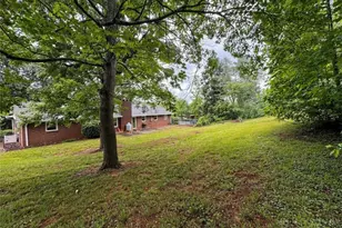 1000 Hill Ave, Wilkesboro, NC 28697 - Photo 35