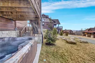 24 Camp Eagle Ct, Banner Elk, NC 28604 - Photo 7