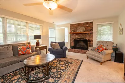 202 Village Green Road #E-1, Blowing Rock, NC 28605 - Photo 15