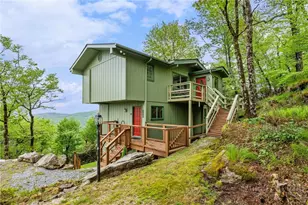 104 Mockingbird Ln, Beech Mountain, NC 28604 - Photo 5