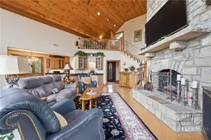 39 Crestview Ln, Banner Elk, NC 28604 - Photo 5