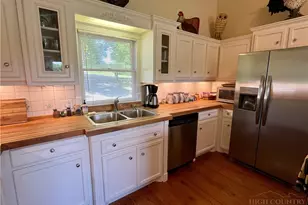 638 Ridge Rd, Roaring Gap, NC 28668 - Photo 13