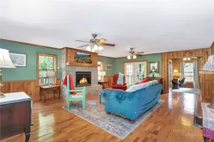 2209 Sugar Mountain 2 Rd, Newland, NC 28657 - Photo 11