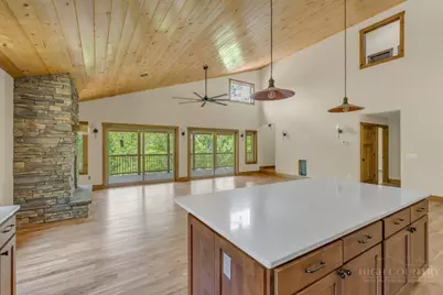 150 Mistletoe Lane, Blowing Rock, NC 28605 - Photo 17