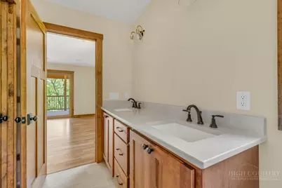 150 Mistletoe Lane, Blowing Rock, NC 28605 - Photo 21