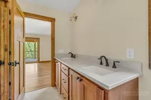 150 Mistletoe Ln, Blowing Rock, NC 28605 - Photo 21