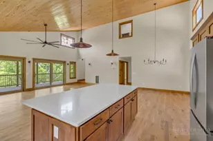 150 Mistletoe Ln, Blowing Rock, NC 28605 - Photo 15