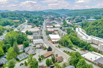 938 W King Street, Boone, NC 28607 - Photo 15