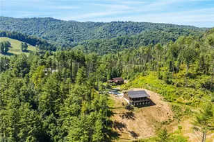 149 River Spring Rd, Sugar Grove, NC 28679 - Photo 15