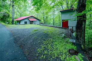 214 Jack Pine Loop, Newland, NC 28657 - Photo 5