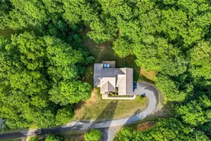 261 Vine St, Jefferson, NC 28640 - Photo 3