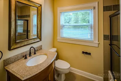 803 N First Avenue, Conover, NC 28613 - Photo 33