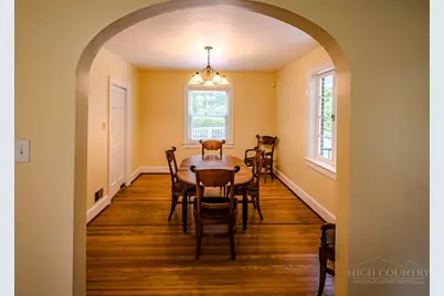 803 N First Avenue, Conover, NC 28613 - Photo 9