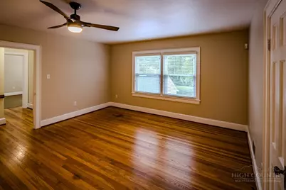 803 N First Avenue, Conover, NC 28613 - Photo 27