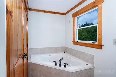 5301 US Highway 221, Blowing Rock, NC 28605 - Photo 31