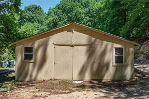615 Phillips Gap, Purlear, NC 28665 - Photo 43