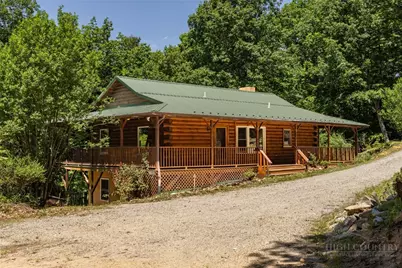 615 Phillips Gap, Purlear, NC 28665 - Photo 9