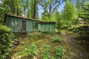 71 Warrior Ln, Newland, NC 28657 - Photo 15