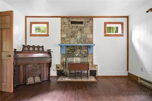 71 Warrior Ln, Newland, NC 28657 - Photo 21