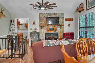 117 & 115 Rhododendron Dr, Beech Mountain, NC 28604 - Photo 9