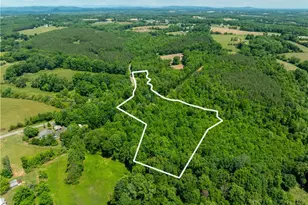 142 Pioneer Rd, Harmony, NC 28634 - Photo 17