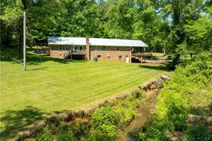 142 Pioneer Rd, Harmony, NC 28634 - Photo 9