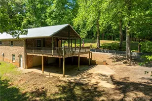 142 Pioneer Rd, Harmony, NC 28634 - Photo 5
