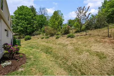 616 Cranberry Street, Newland, NC 28657 - Photo 47