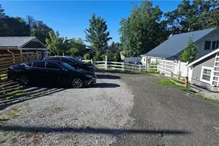 490 and 494 Cranberry St, Newland, NC 28657 - Photo 35