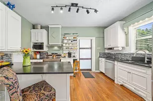 490 and 494 Cranberry St, Newland, NC 28657 - Photo 13