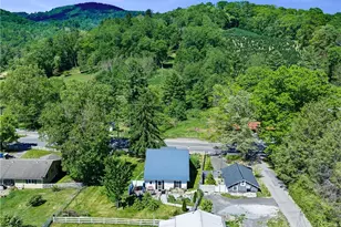 490 Cranberry St, Newland, NC 28657 - Photo 1