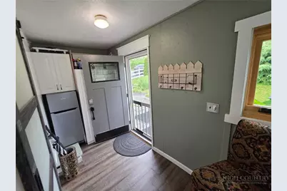 490 and 494 Cranberry Street, Newland, NC 28657 - Photo 9