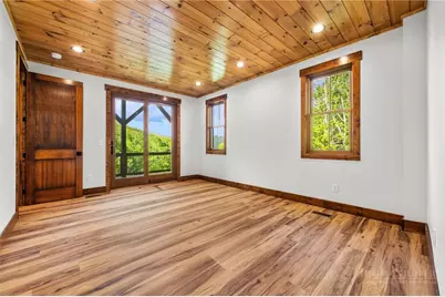 750 W Silver Springs Drive, Banner Elk, NC 28604 - Photo 35